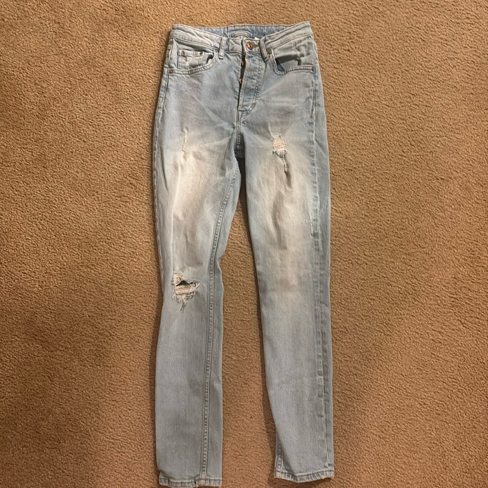 Vintage skinny light wash h&m jeans, barely worn